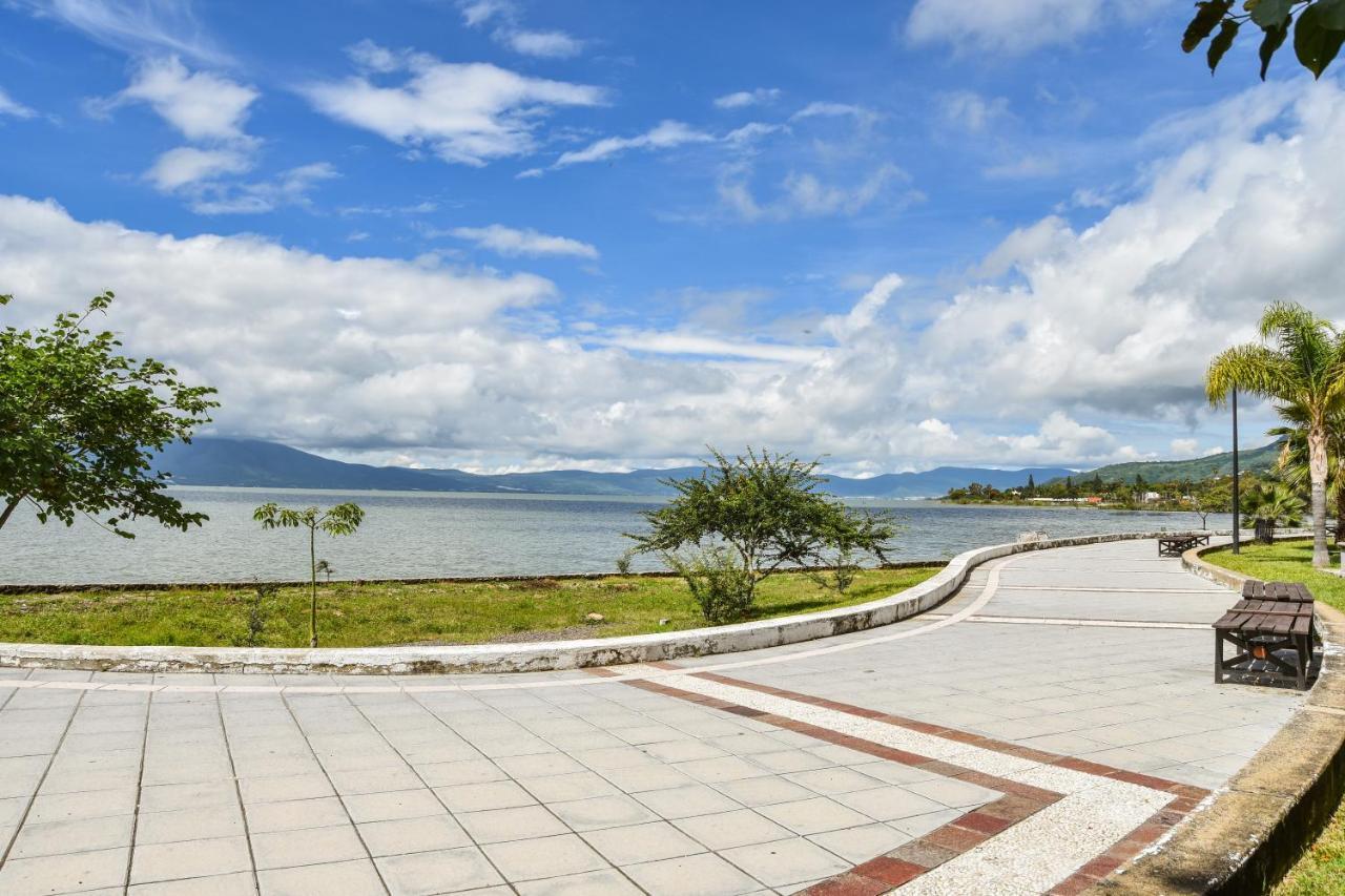 Casa Jardin-Lakeside Boutique Resort By Restavio Ajijic Buitenkant foto
